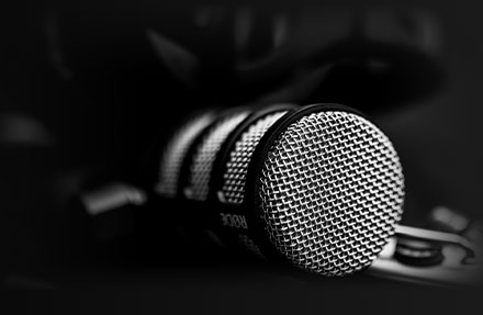 北京高端網(wǎng)站建設公司-成功與北廣三一有聲語言工作室簽約！